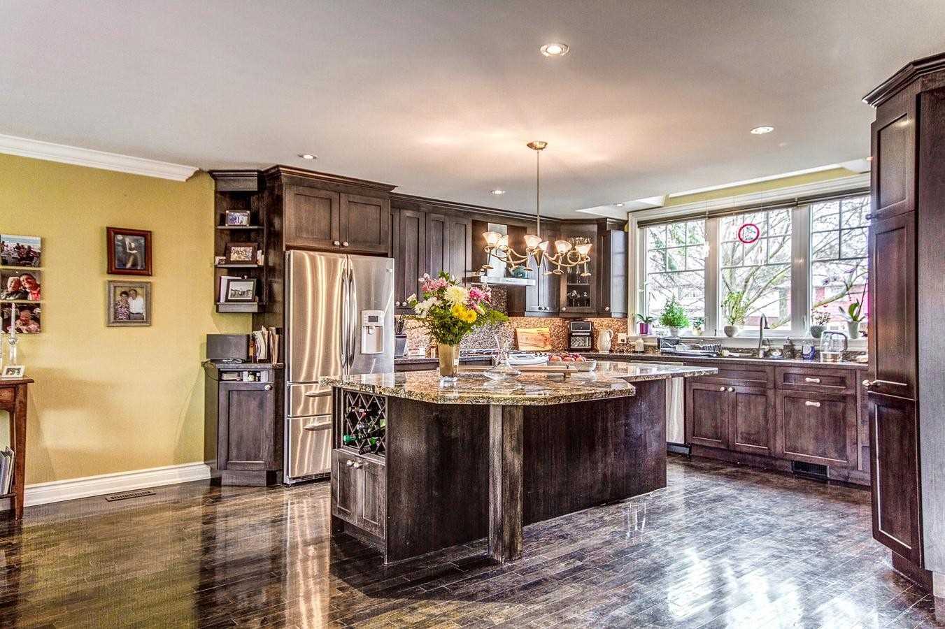 1452 Petrie Way