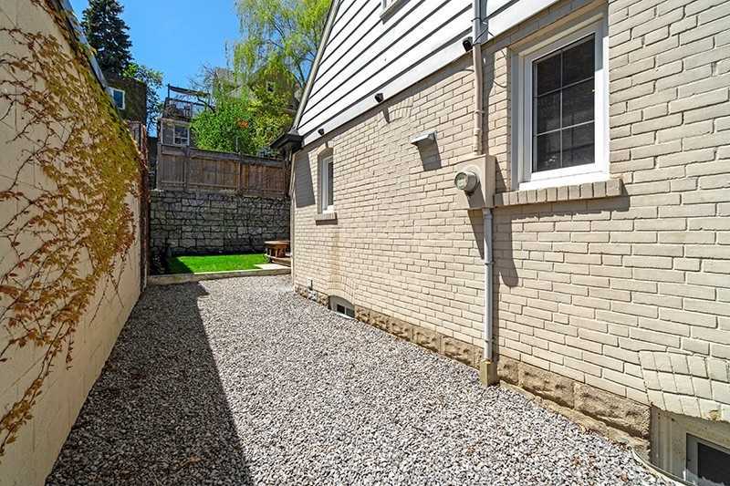 50 South Kingsway