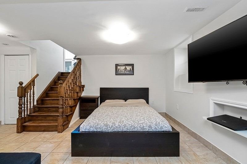 50 South Kingsway
