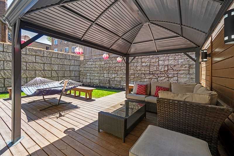 50 South Kingsway