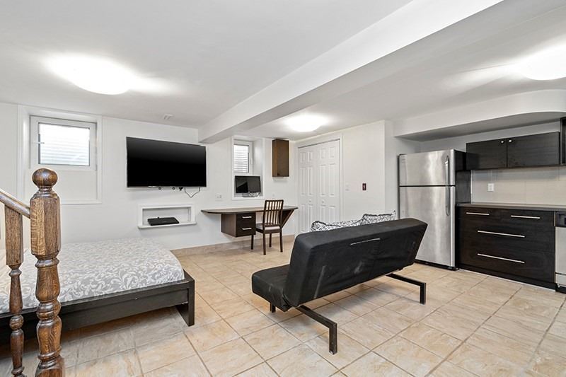 50 South Kingsway