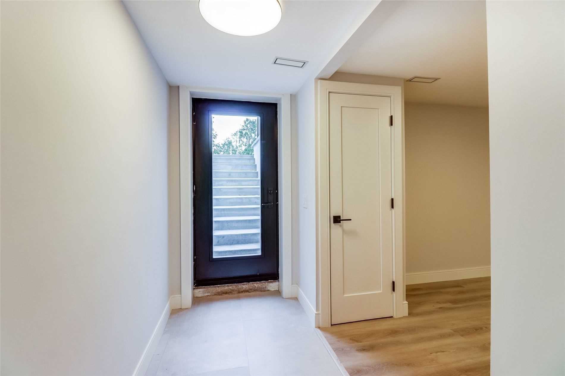 Listing W5237960 - Large Photo # 31
