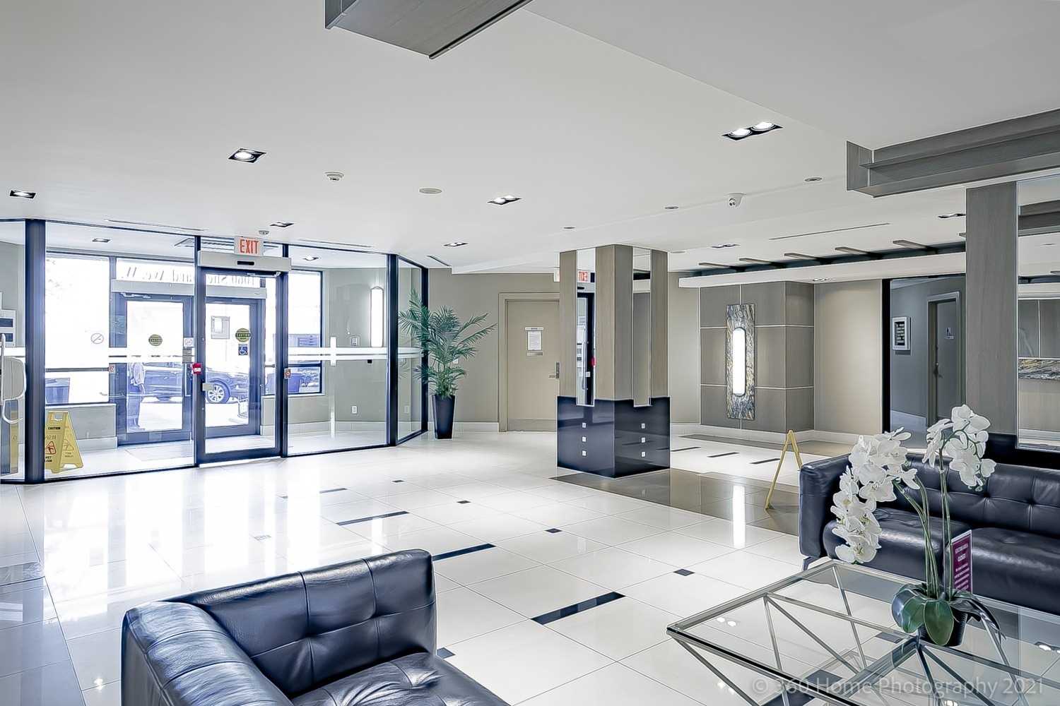 1060 Sheppard Ave W, #216