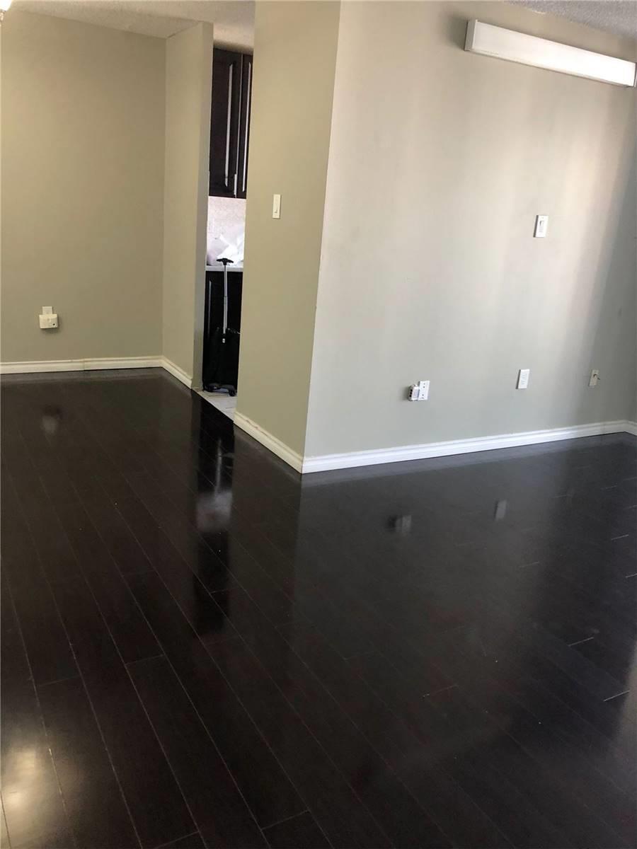 17 Knightsbridge Rd, #1803