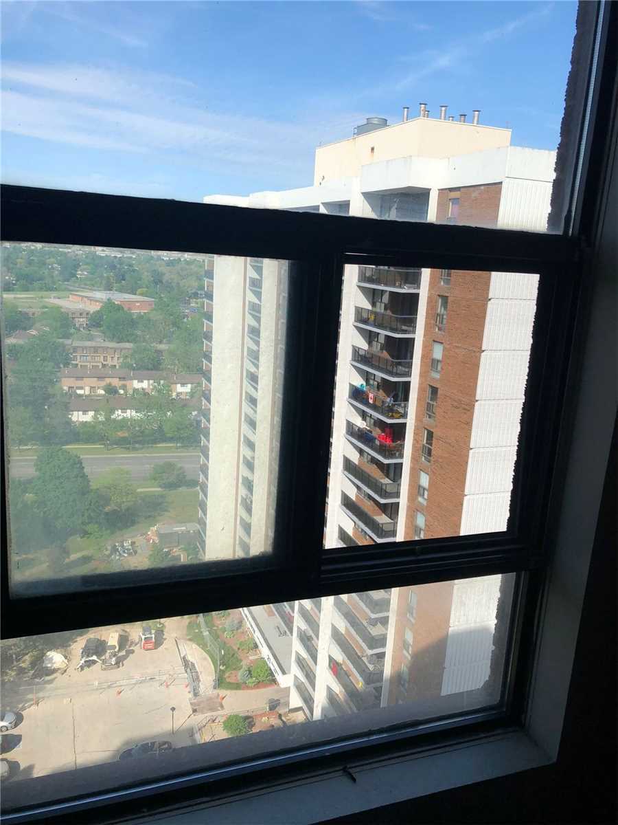 17 Knightsbridge Rd, #1803