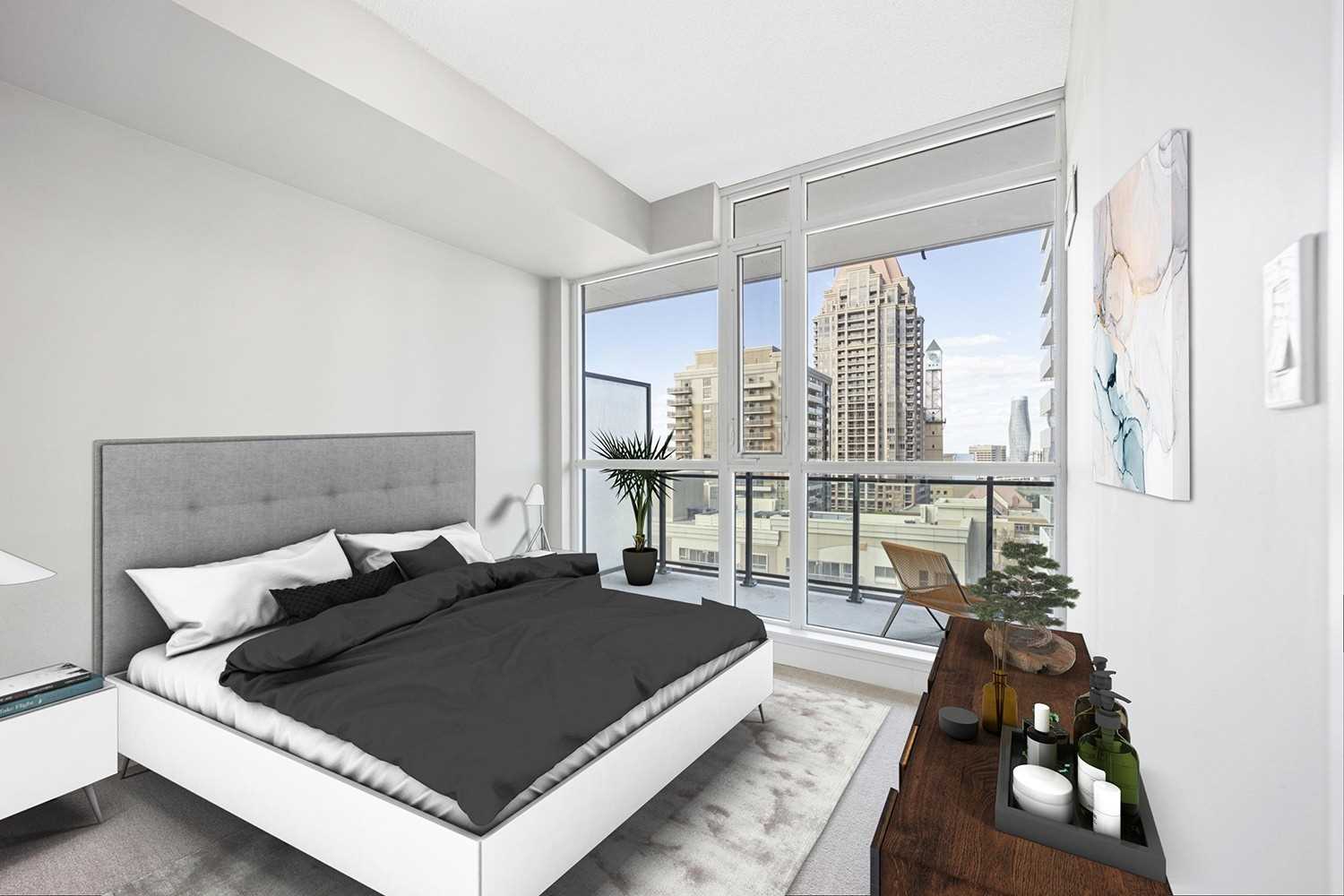 4070 Confederation Pkwy, #910