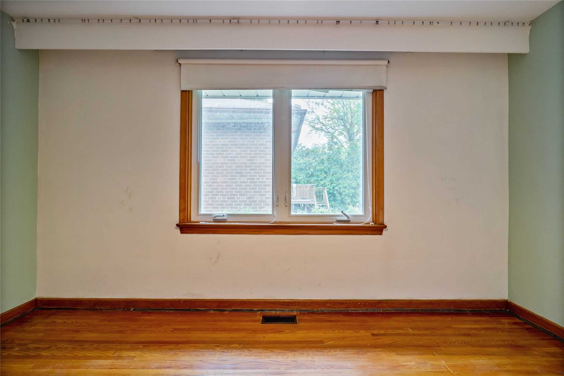 334 Burton Rd