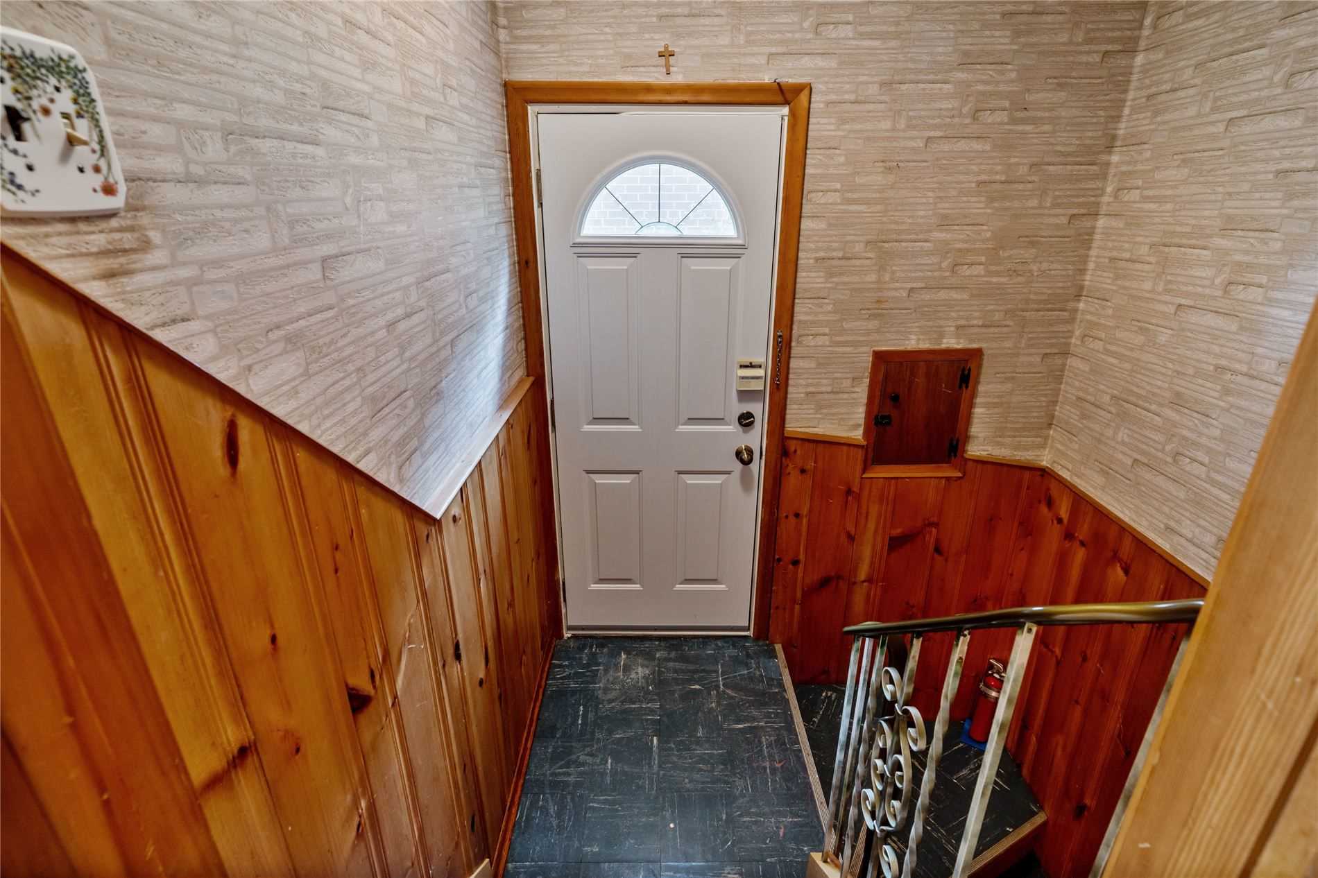 334 Burton Rd
