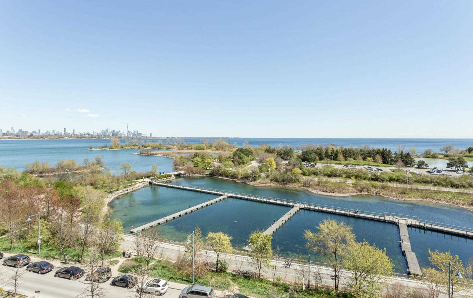 20 Shore Breeze Dr, #609