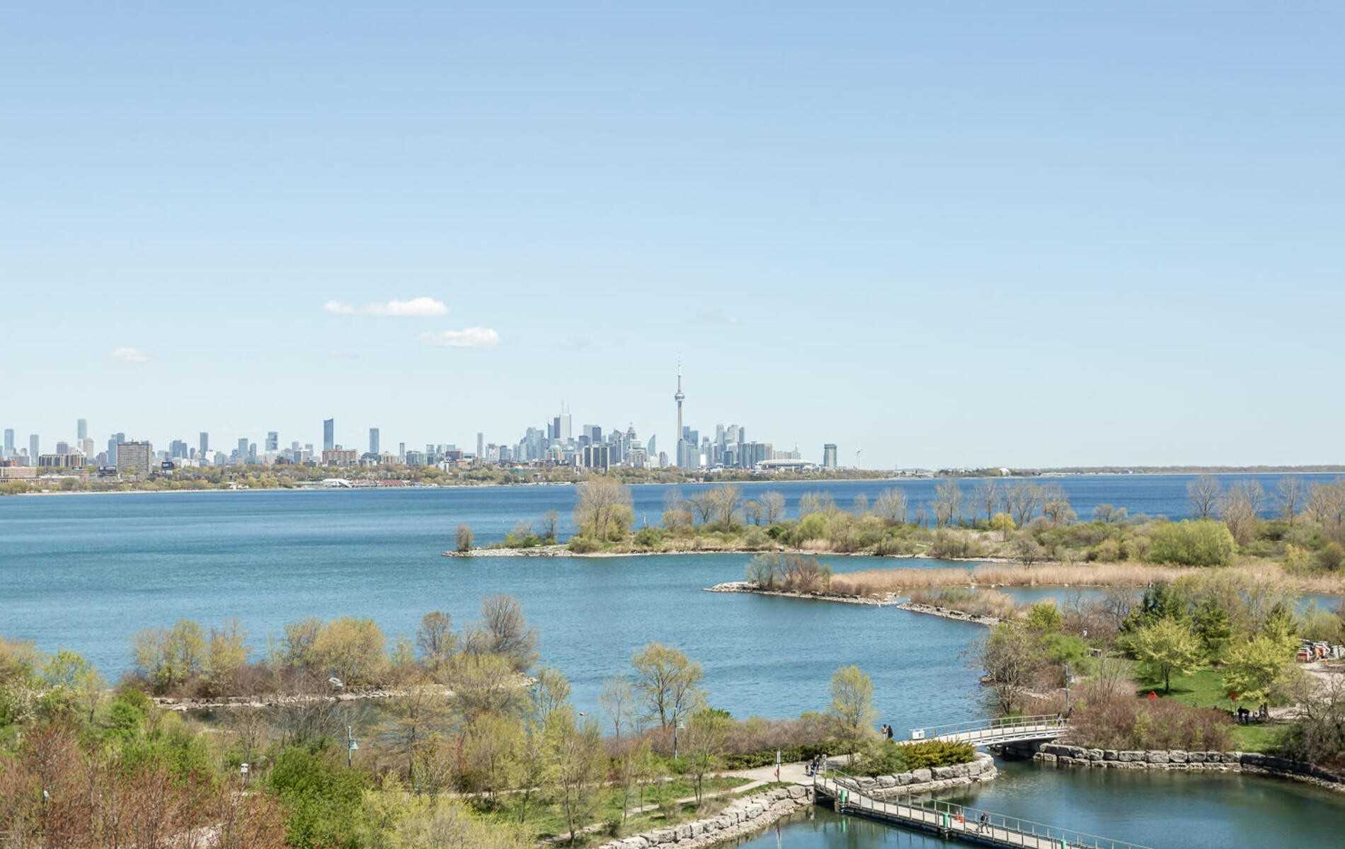 20 Shore Breeze Dr, #609