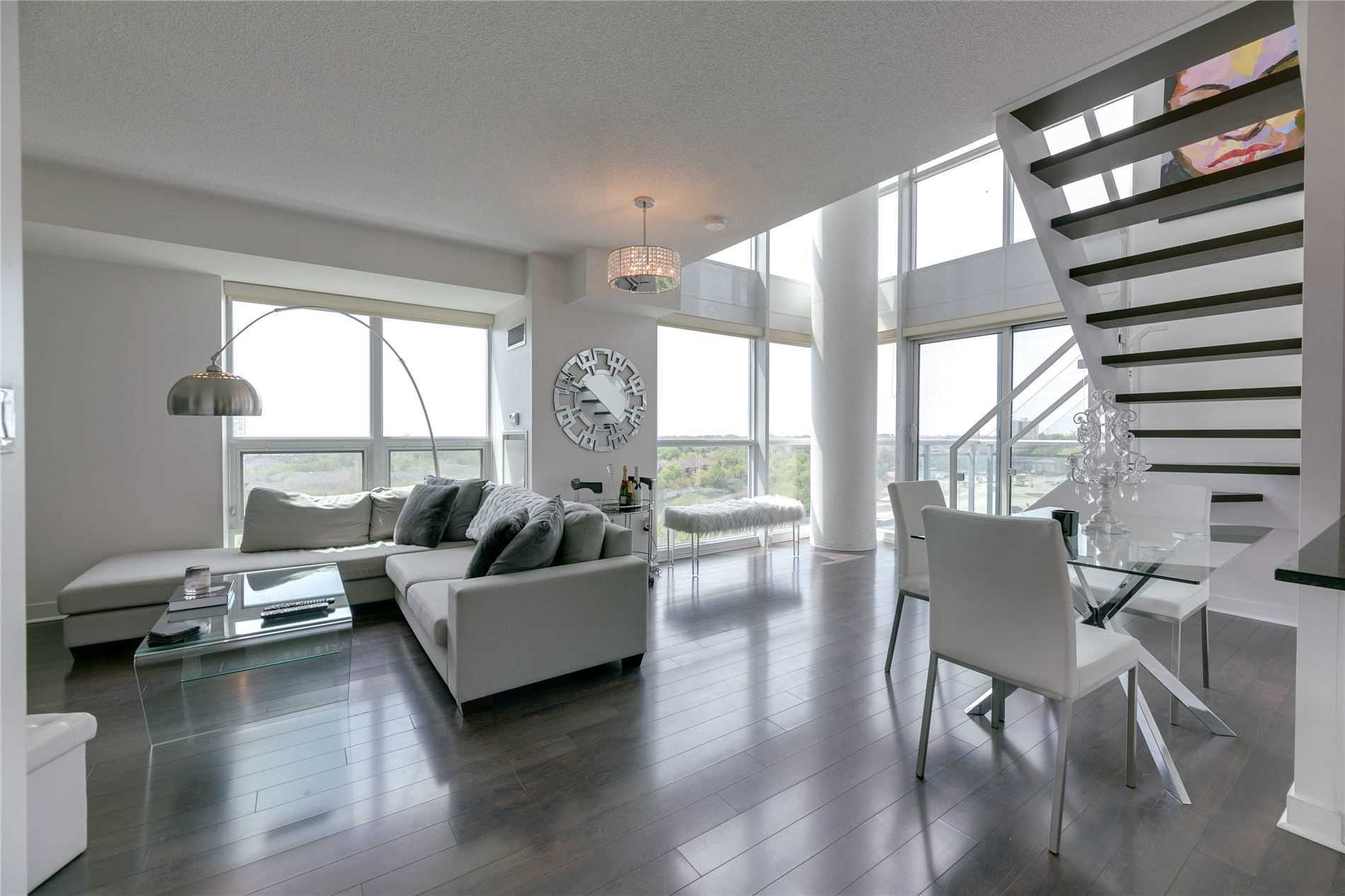 155 Legion Rd N, #905