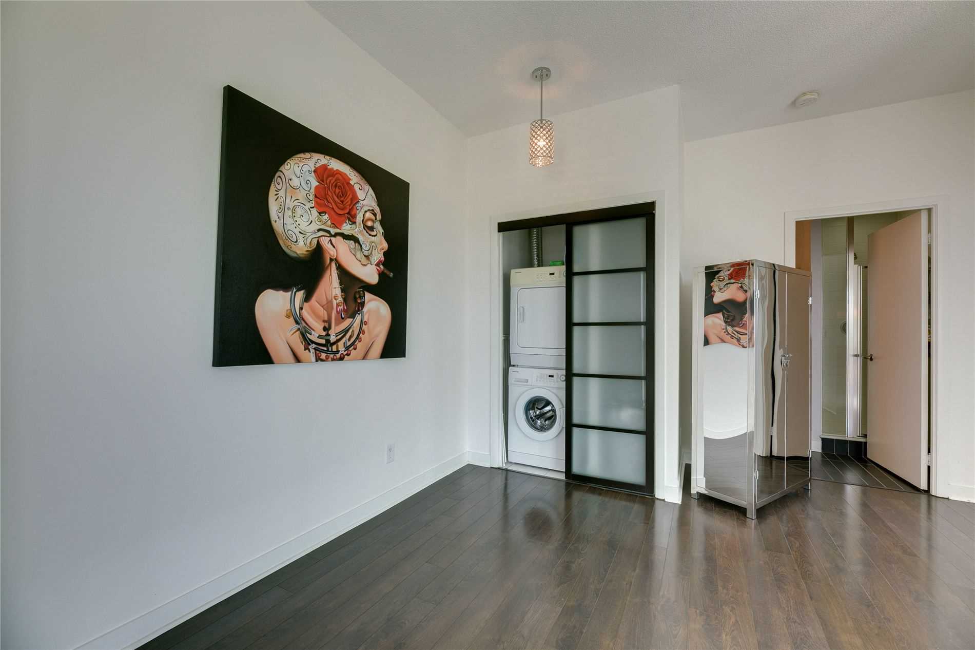 155 Legion Rd N, #905