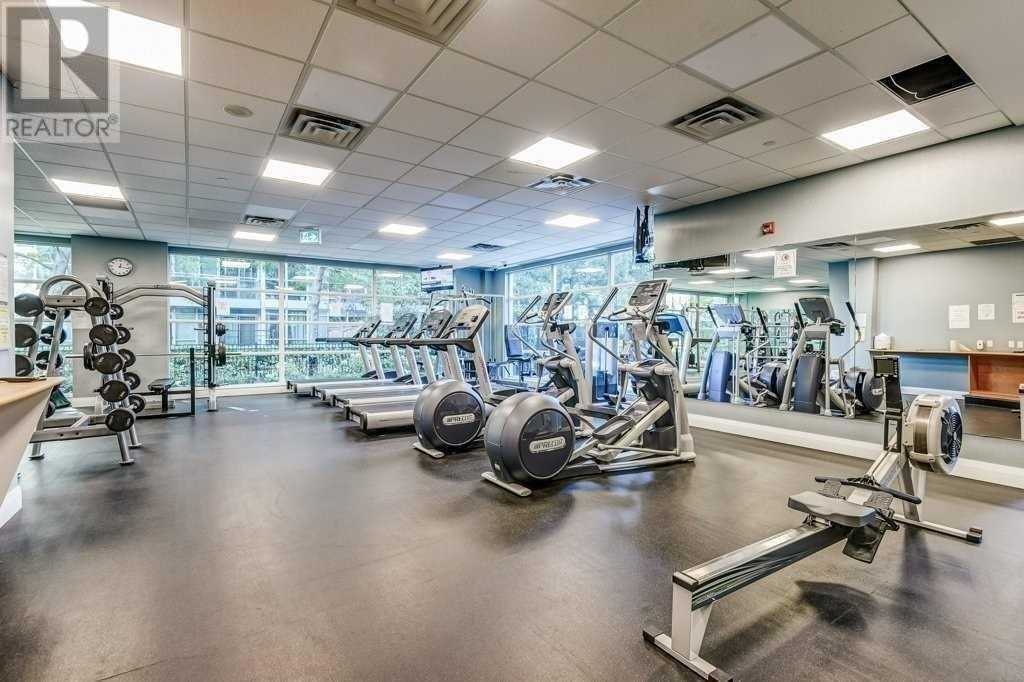 155 Legion Rd N, #905