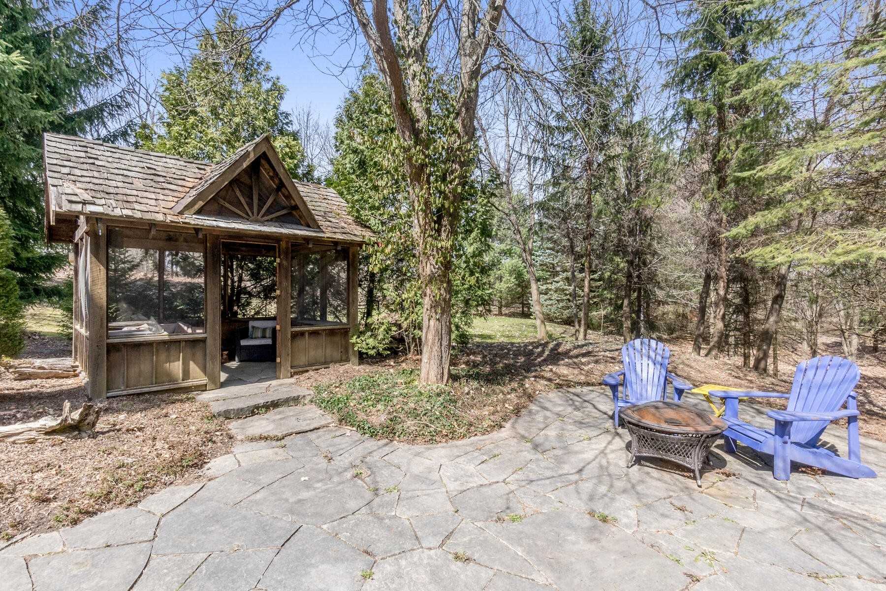 16149 Heart Lake Rd