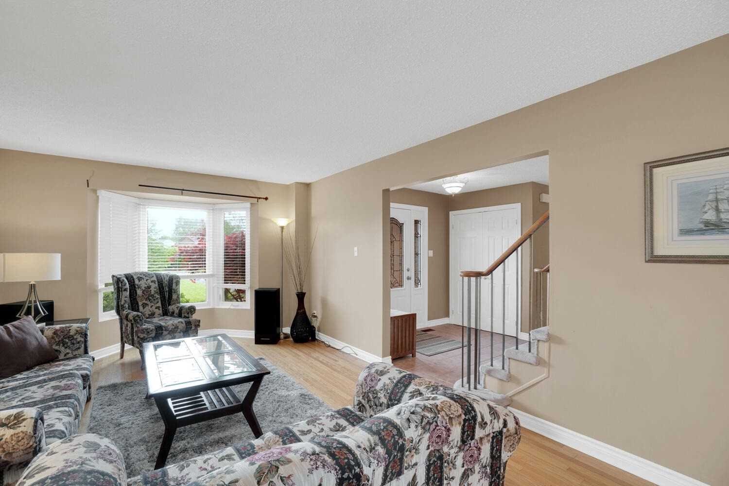 292 Crestwood Rd