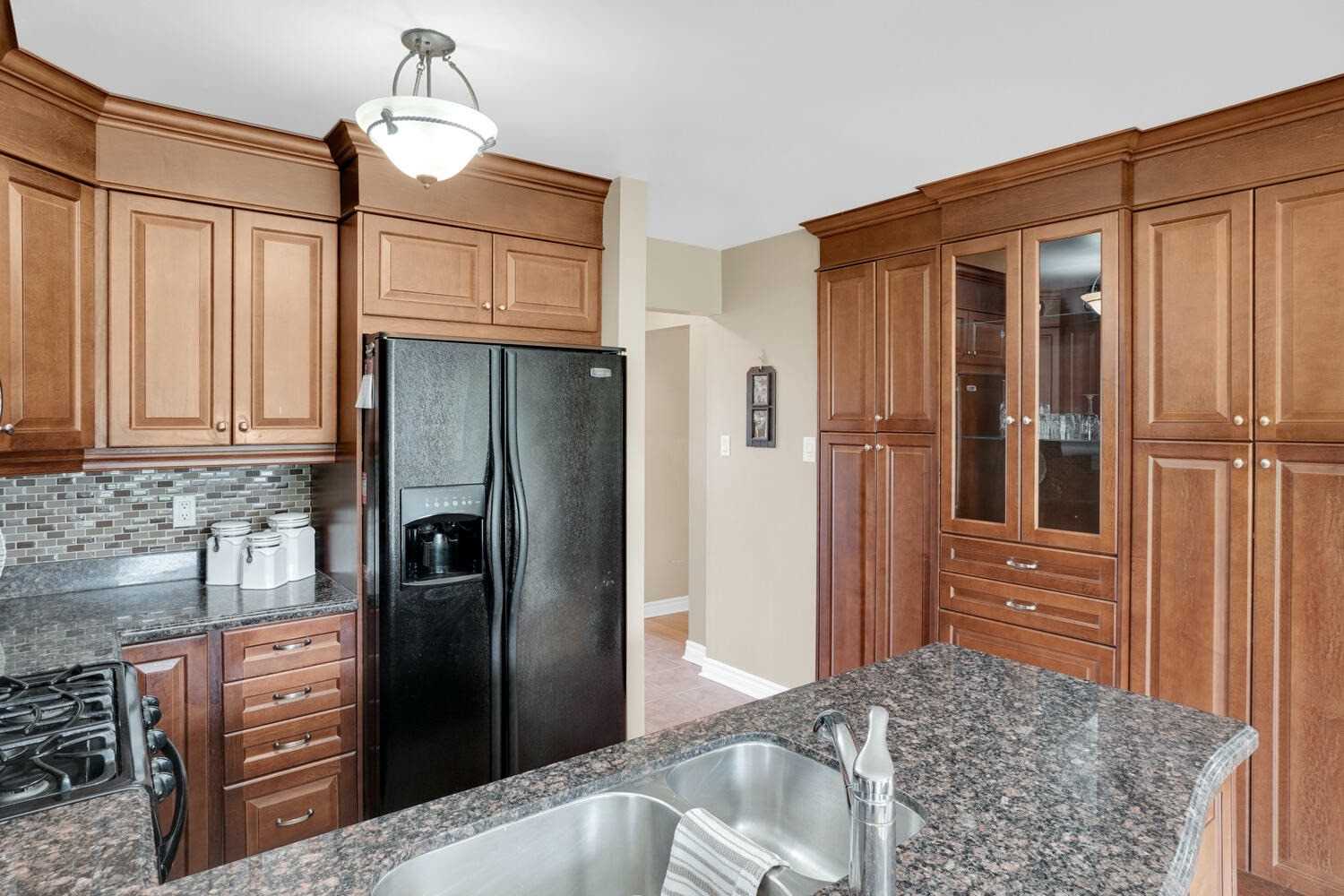 292 Crestwood Rd