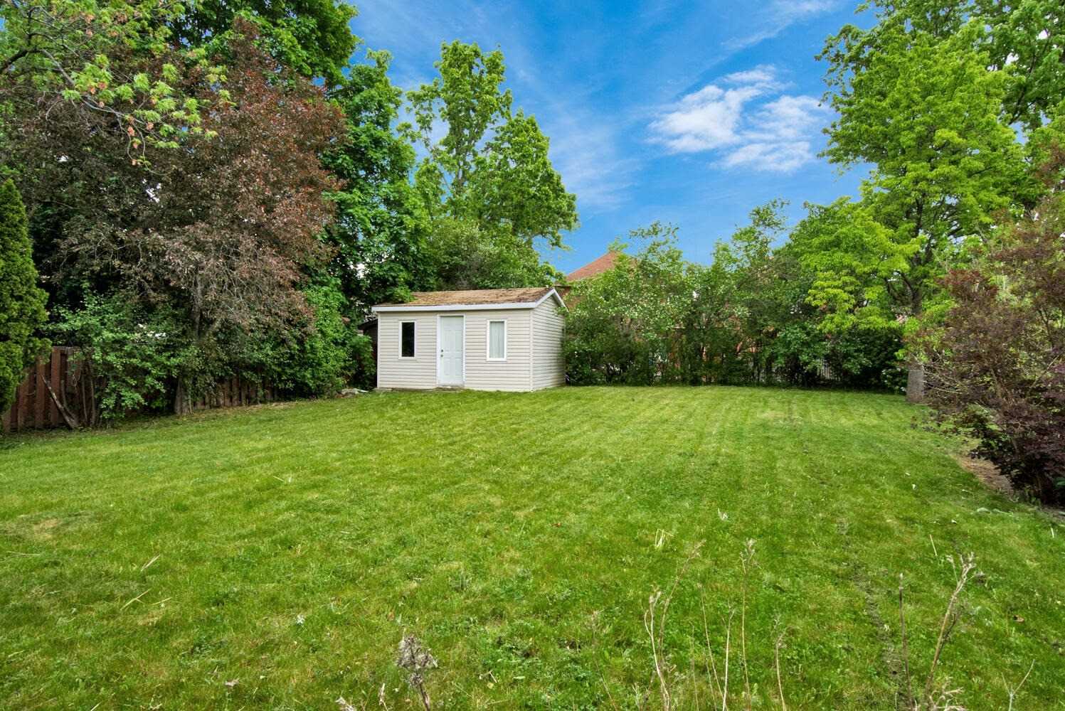 292 Crestwood Rd
