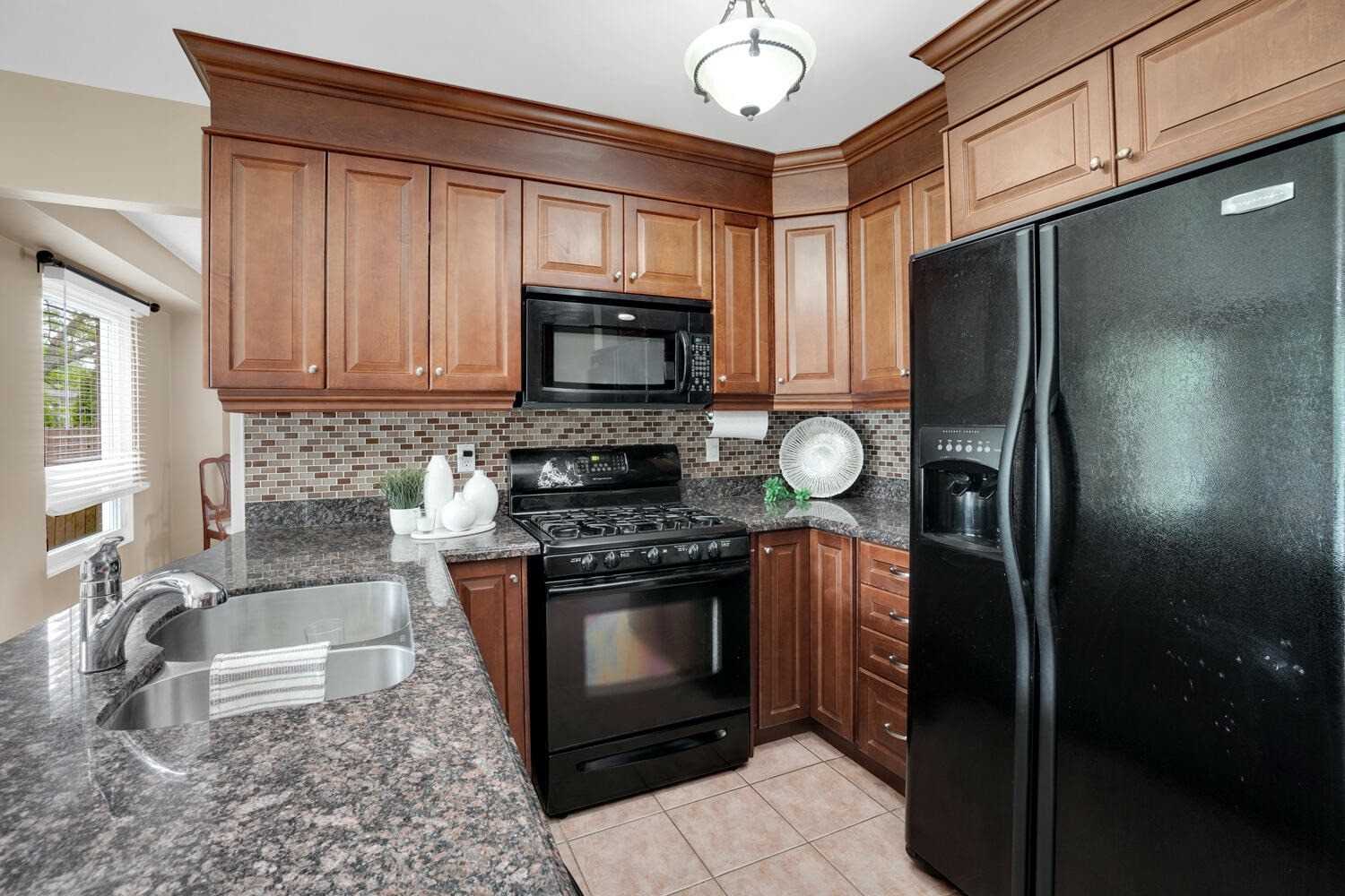 292 Crestwood Rd
