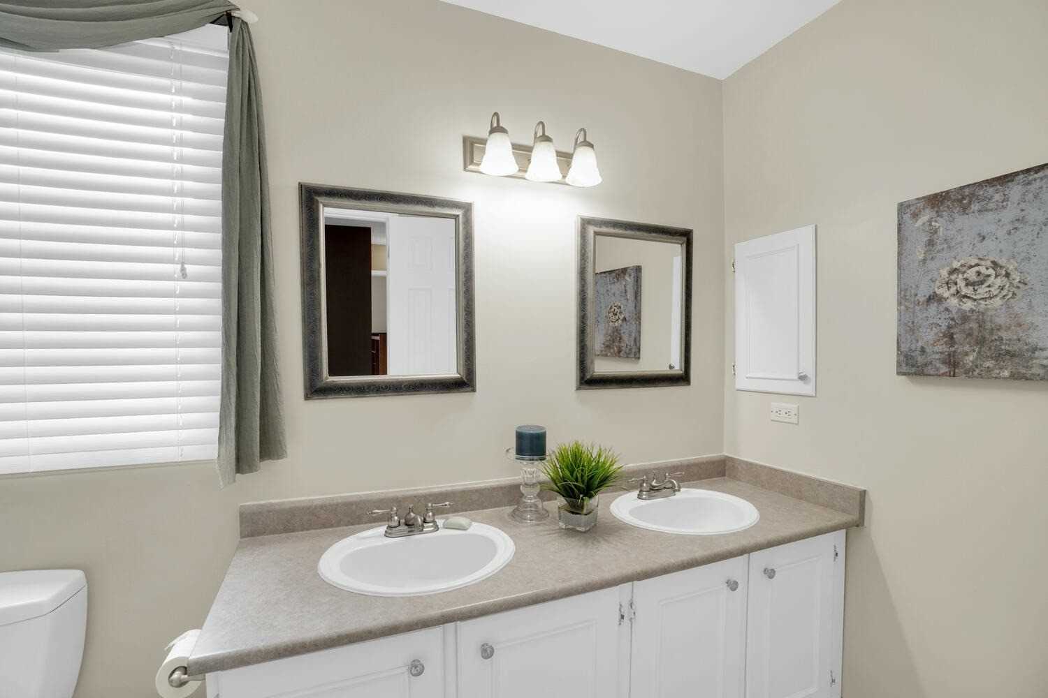 292 Crestwood Rd