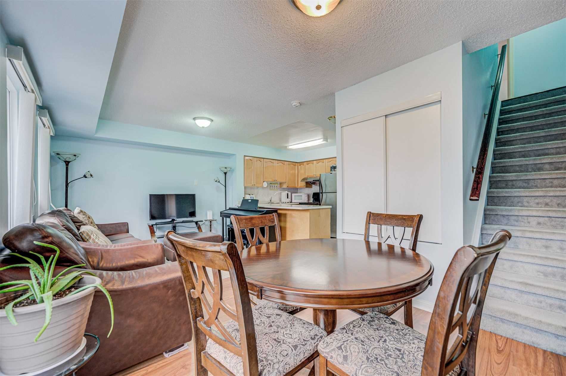 55 George Appleton Way #2095