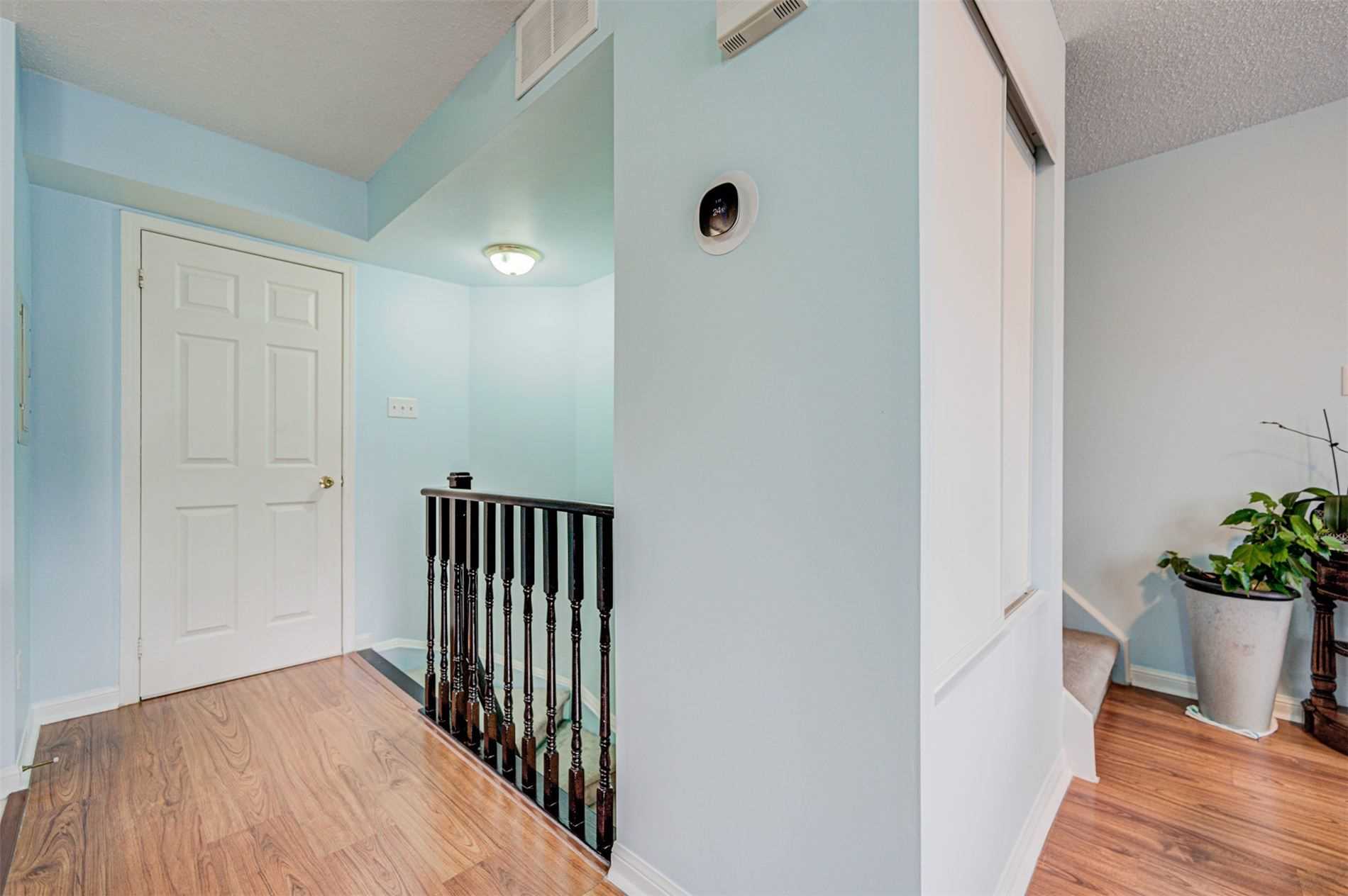 55 George Appleton Way #2095