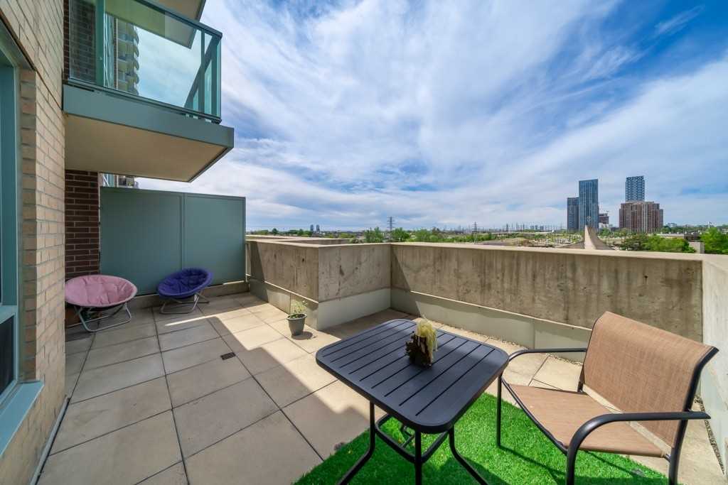 9 Michael Power Pl, #510