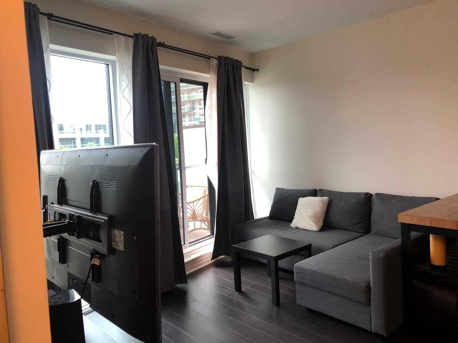39 Annie Craig Dr, #406