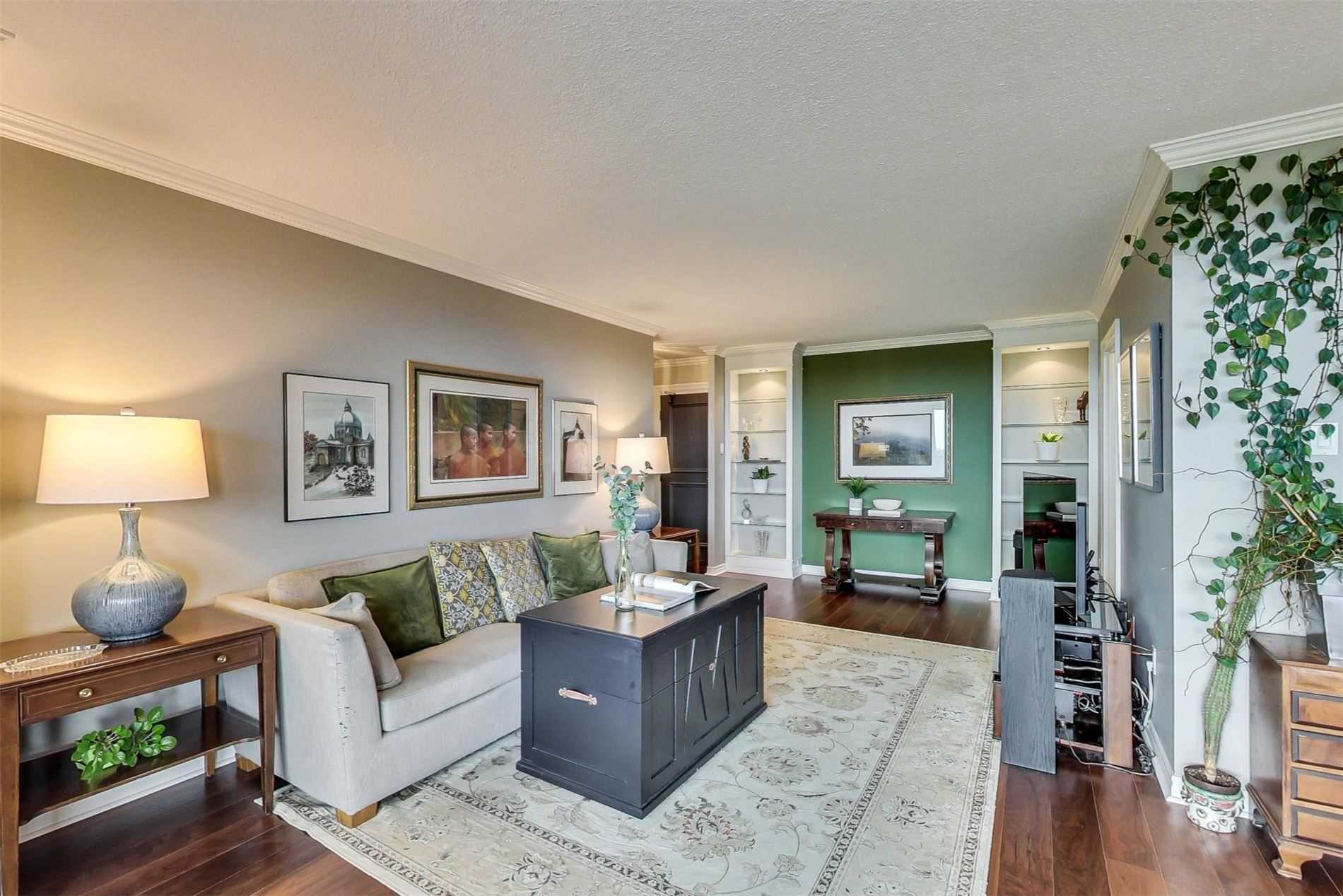 Listing W5260960 - Large Photo # 3