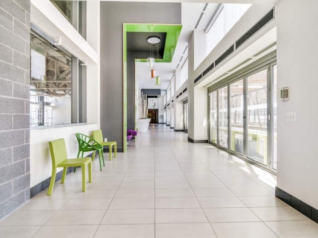 365 Prince Of Wales Dr, #1910