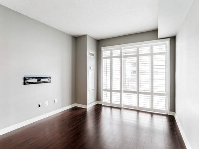 365 Prince Of Wales Dr, #1910