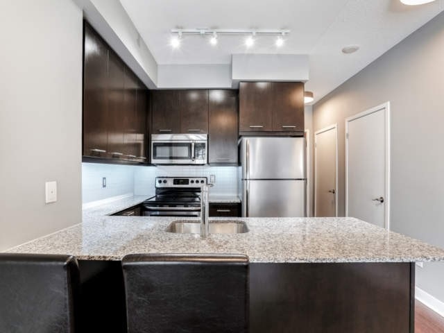 365 Prince Of Wales Dr, #1910