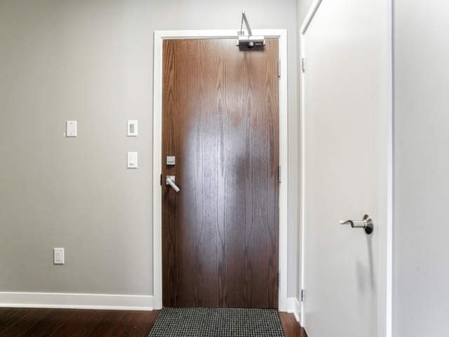 365 Prince Of Wales Dr, #1910