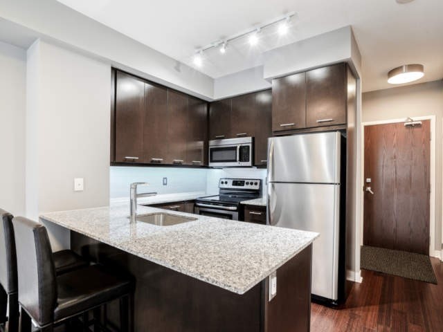 365 Prince Of Wales Dr, #1910