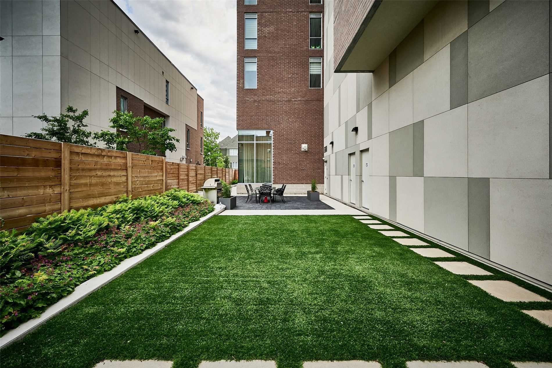 8 Ann St, #1103