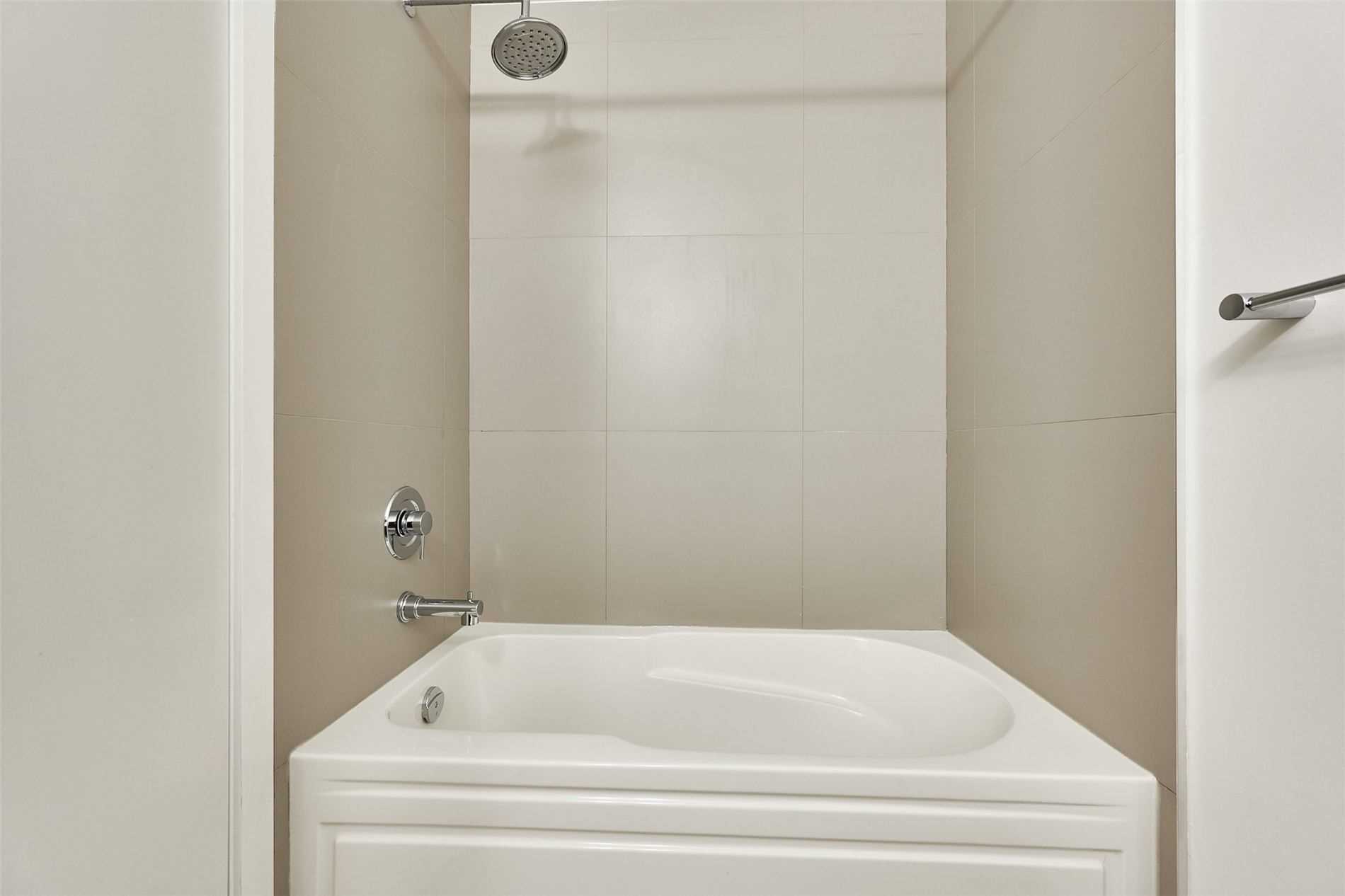 8 Ann St, #1103