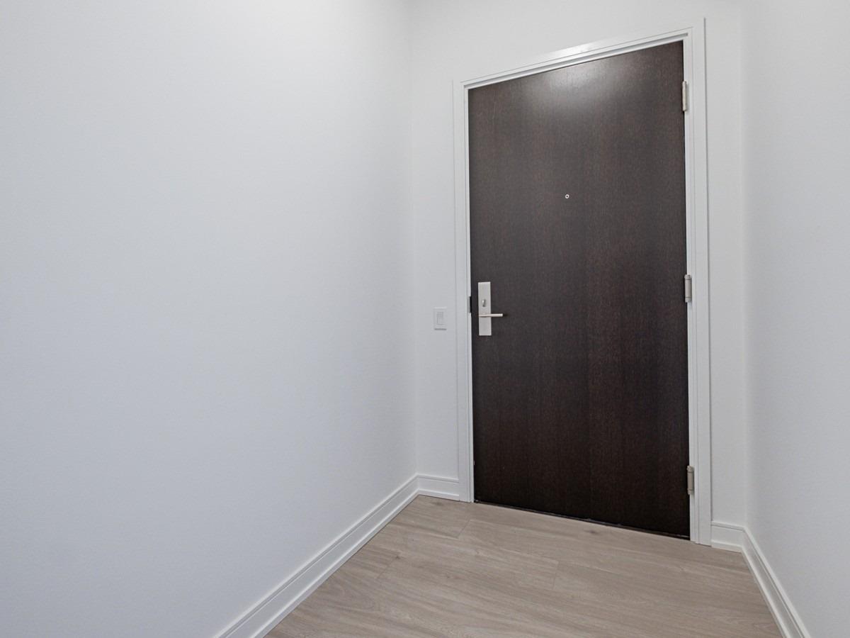 8 Nahani Way #1601
