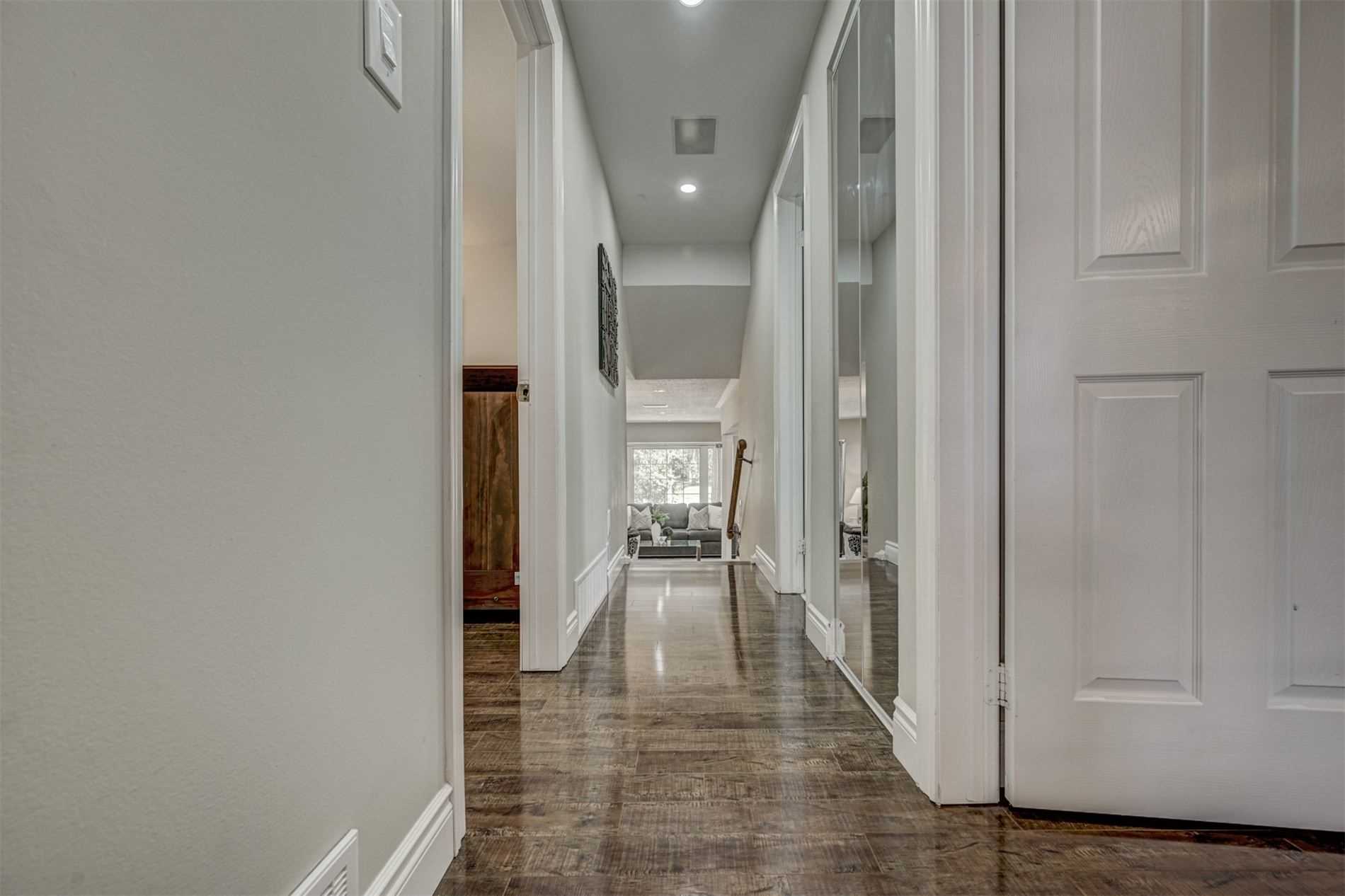 47 Glenora Cres