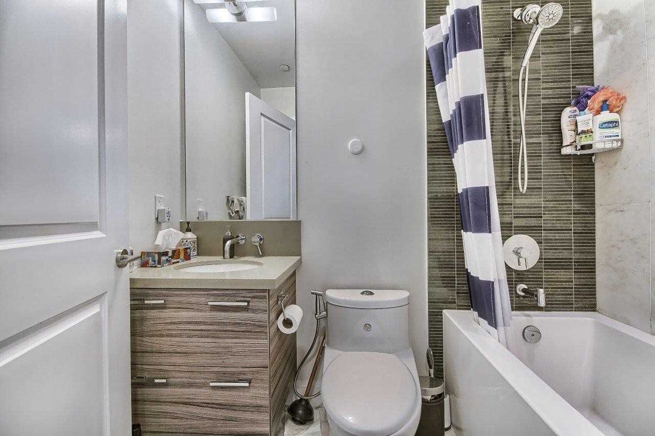 33 Shore Breeze Dr, #2606