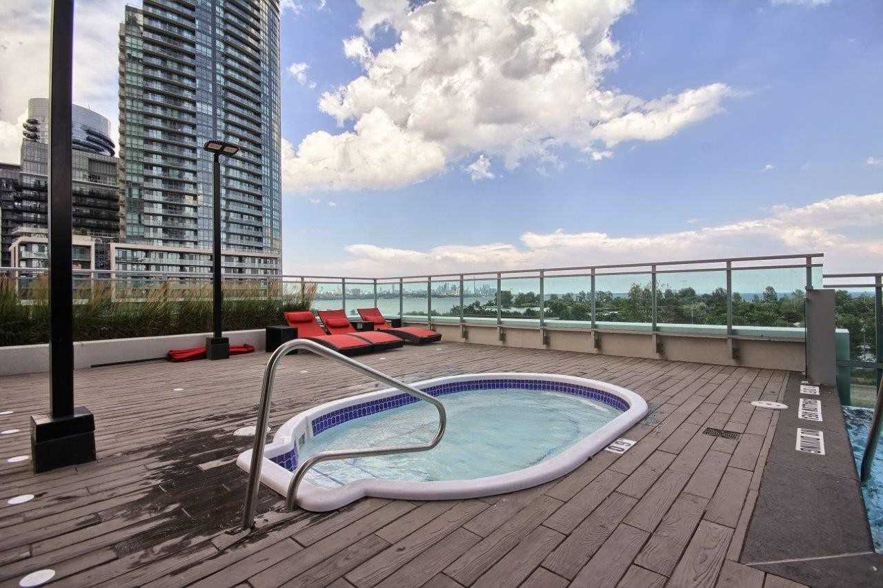 33 Shore Breeze Dr, #2606