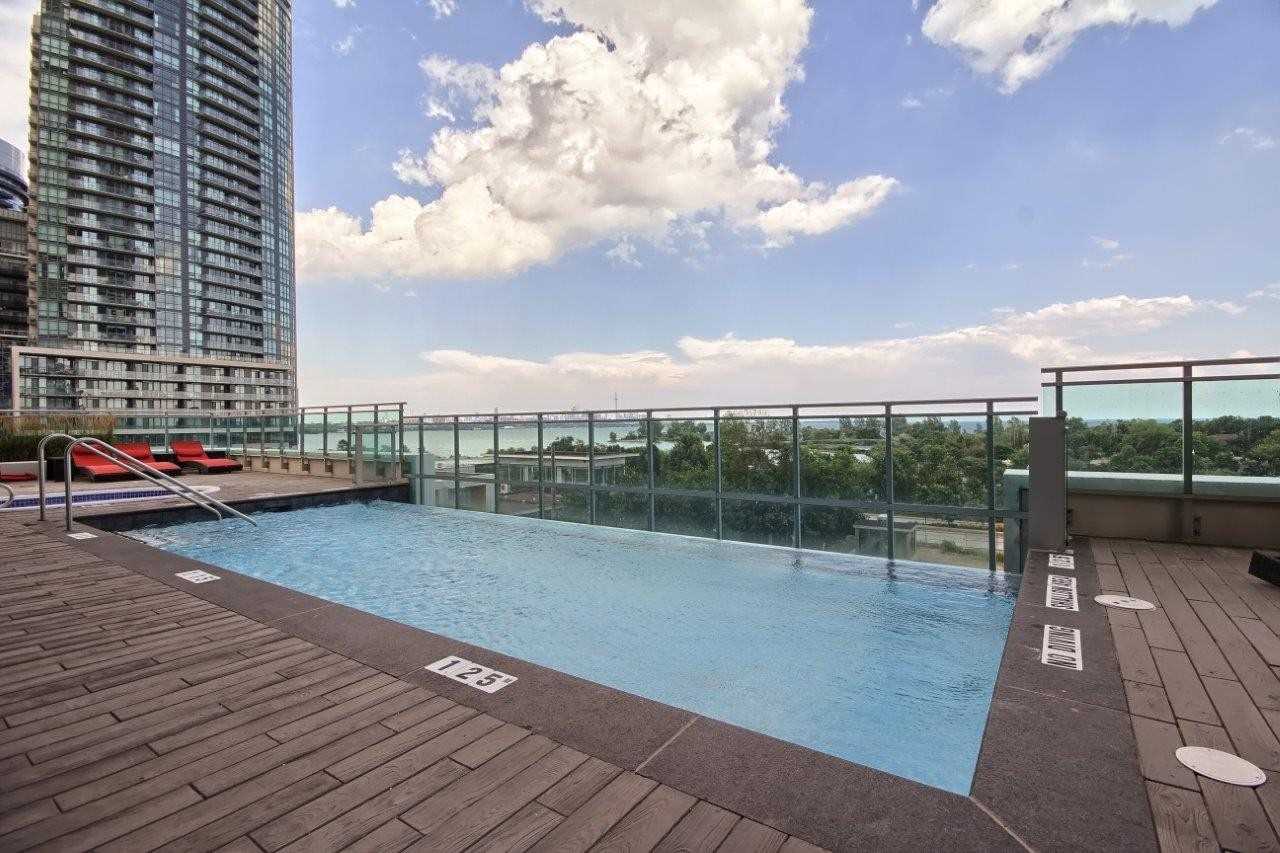 33 Shore Breeze Dr, #2606