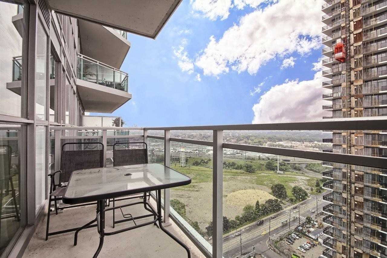 33 Shore Breeze Dr, #2606