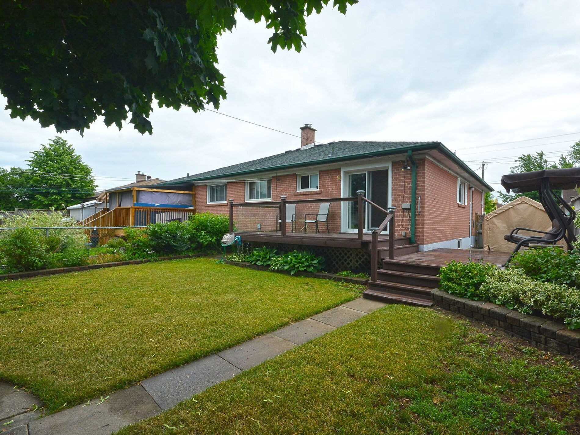 67 Raylawn Cres