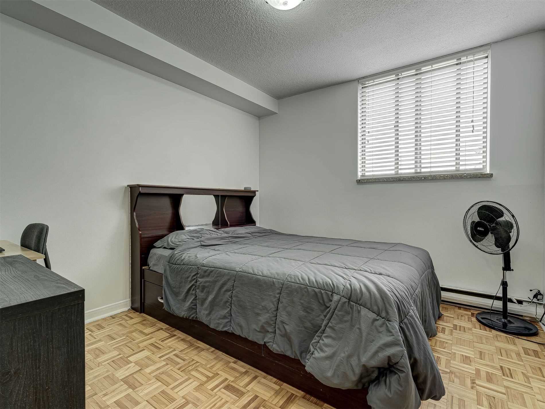 49 Silverstone Dr, #308