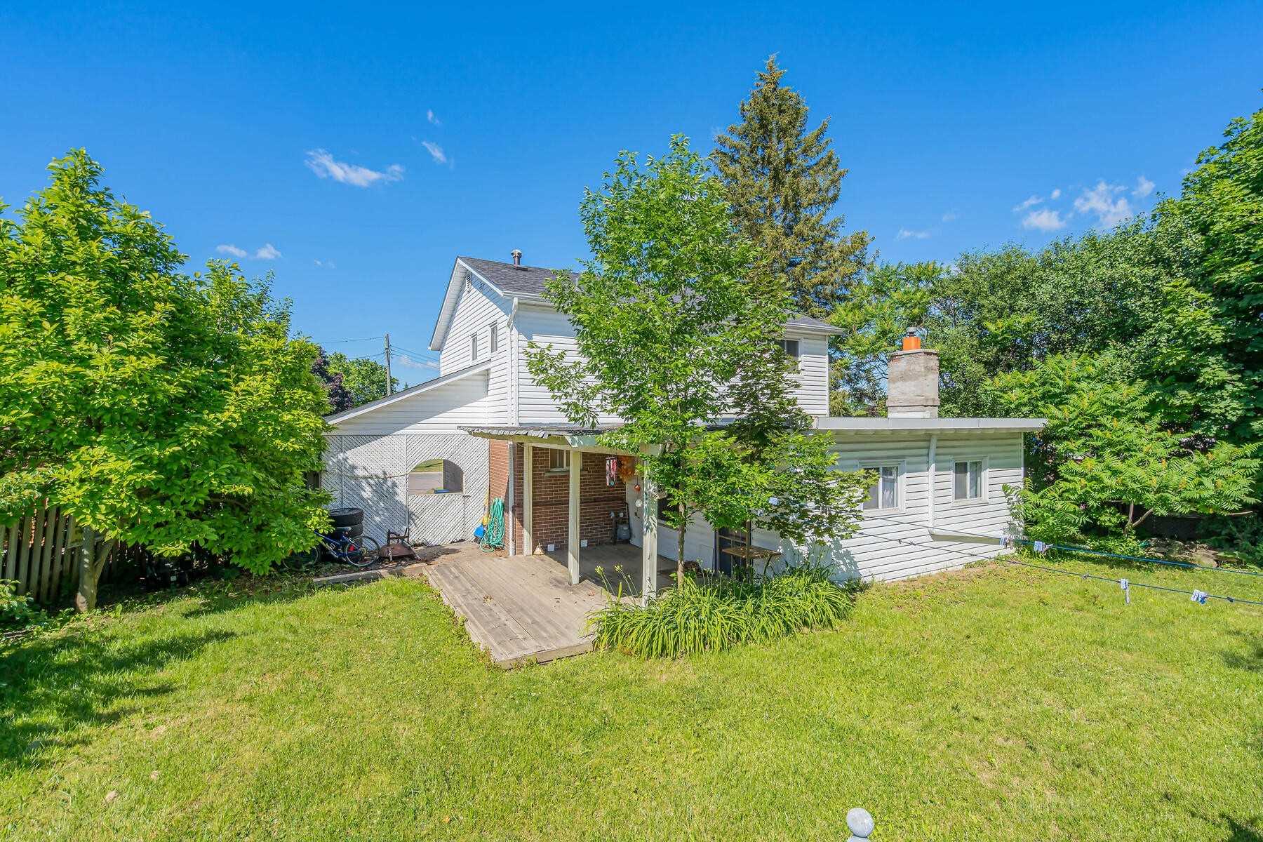 63 Faludon Dr
