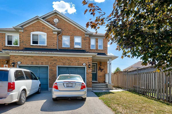 80 Mount Fuji Cres, Brampton
