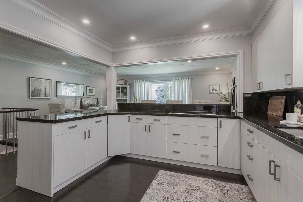858 Partridge Dr