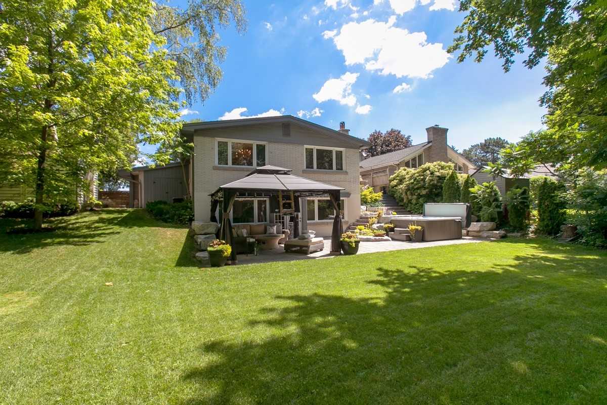 858 Partridge Dr