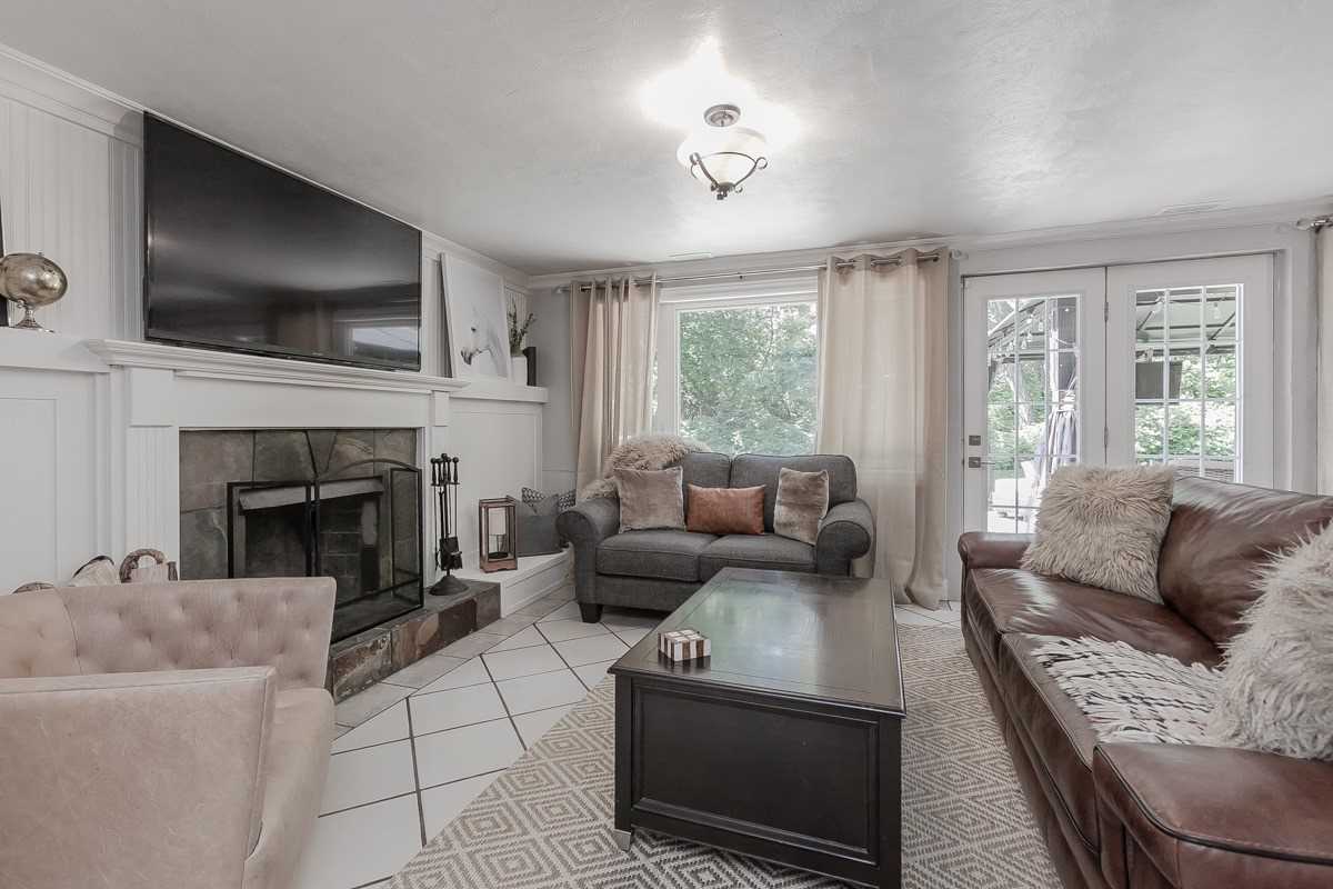858 Partridge Dr