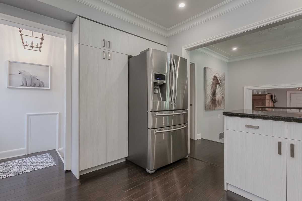 858 Partridge Dr