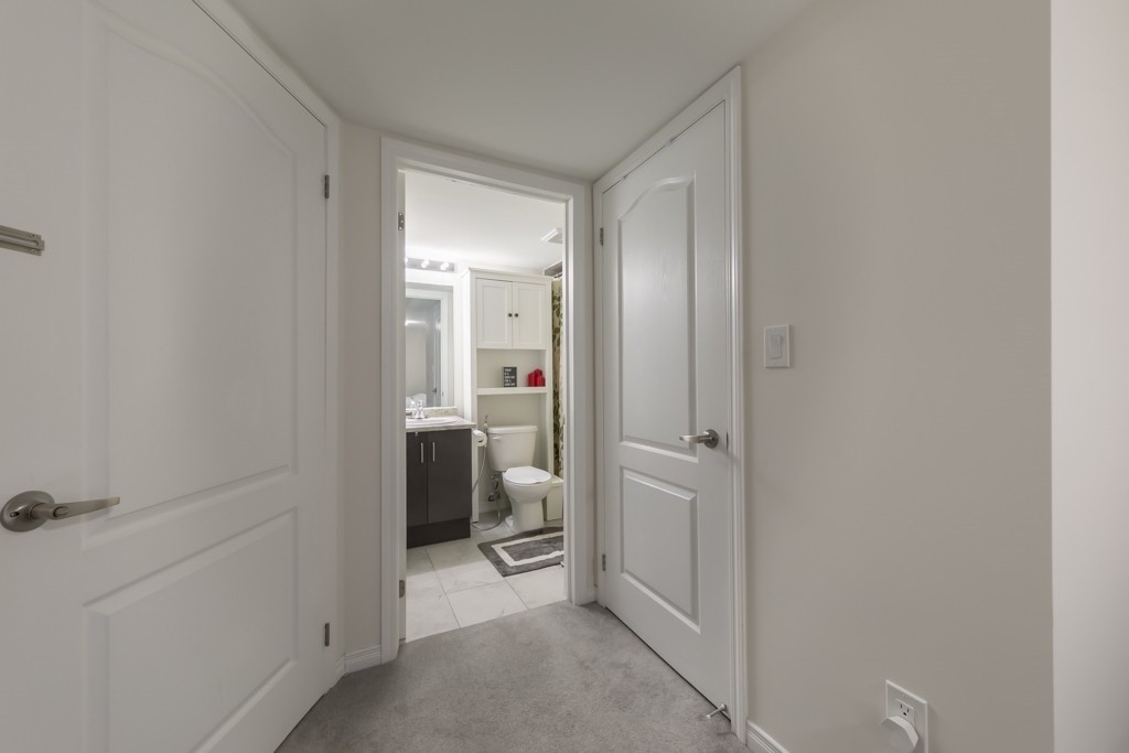 11 Applewood Lane, #112